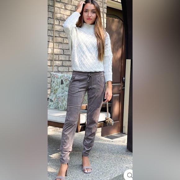 Raffaello Rossi Candice Suede Candy Pant Joggers - Picture 1 of 7